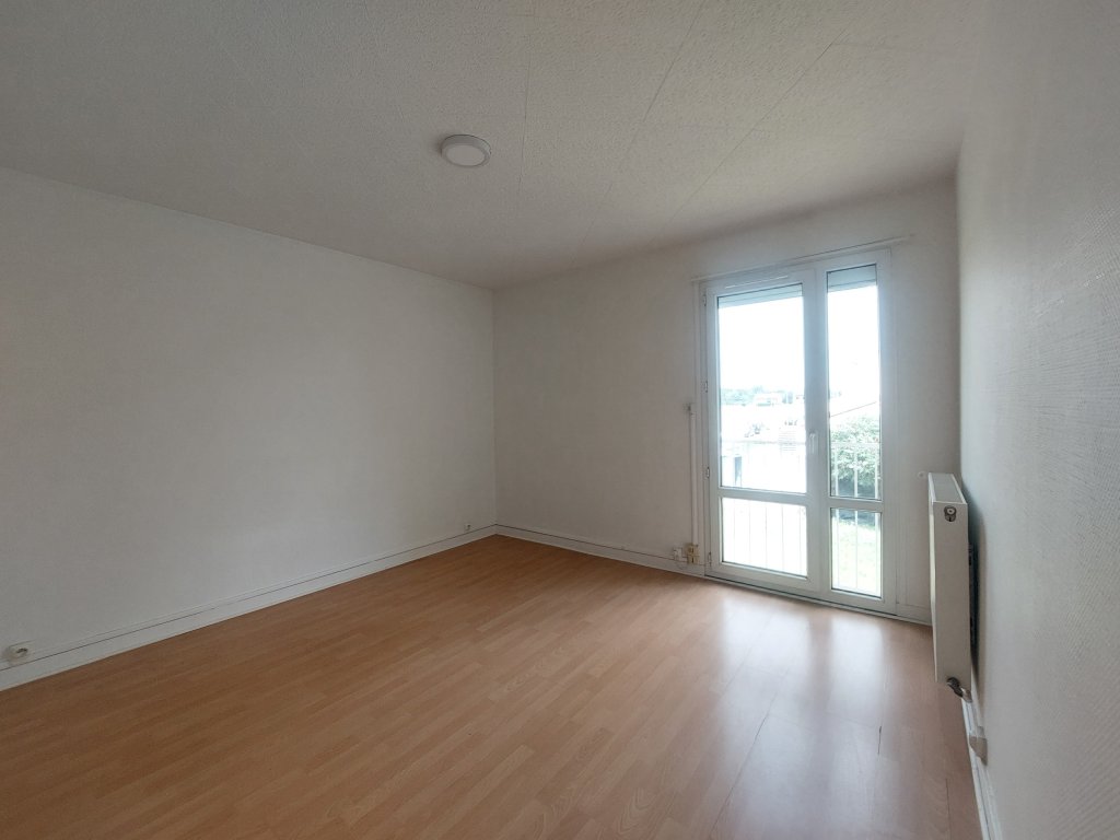 LOCATION - Maison/villa - ST CYPRIEN (42160) - 900 €