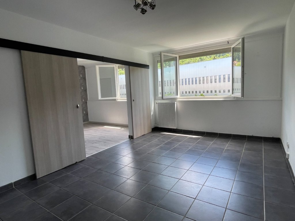 VENTE - Appartement - ST ETIENNE (42000) - 55000 €