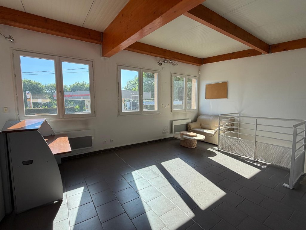 LOCATION - Local - ST ETIENNE (42000) - 1900 €
