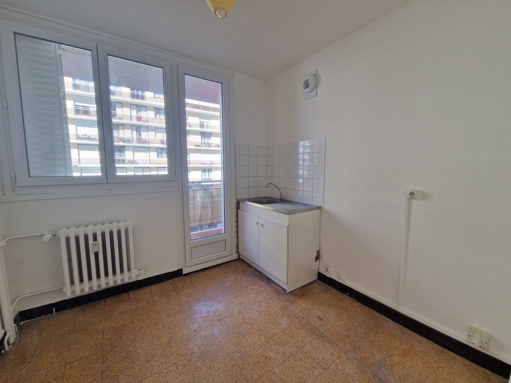 LOCATION - Appartement - ST ETIENNE (42000) - 560 €