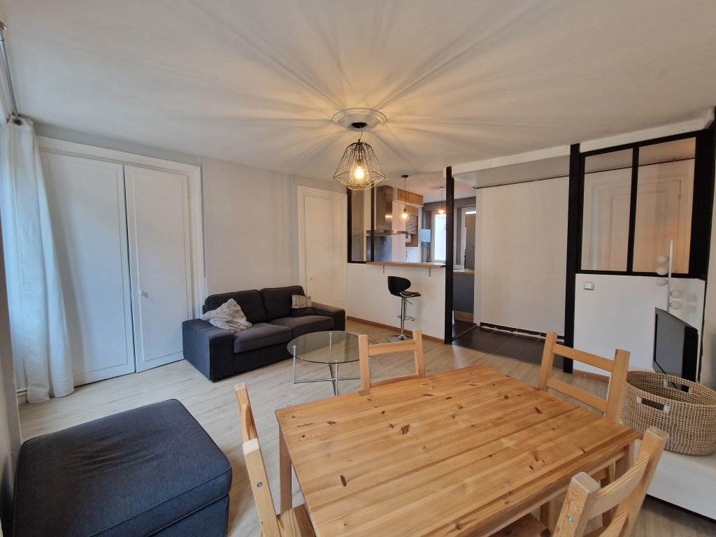 LOCATION - Appartement - ST ETIENNE (42000) - 600 €