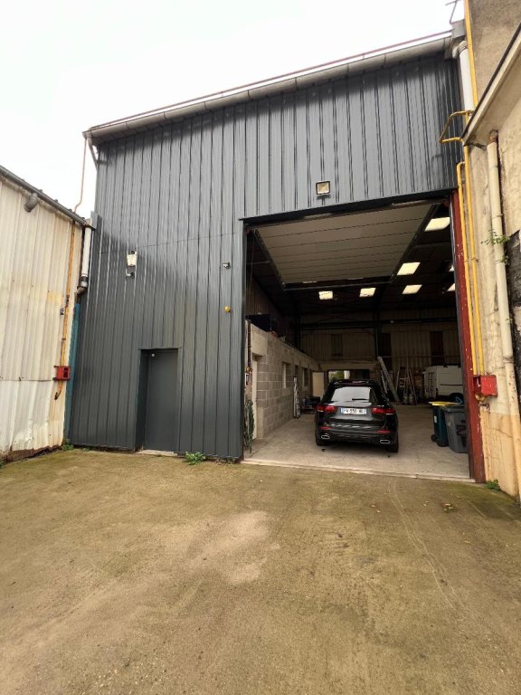 VENTE - Local - ROCHE LA MOLIERE (42230) - 410000 €