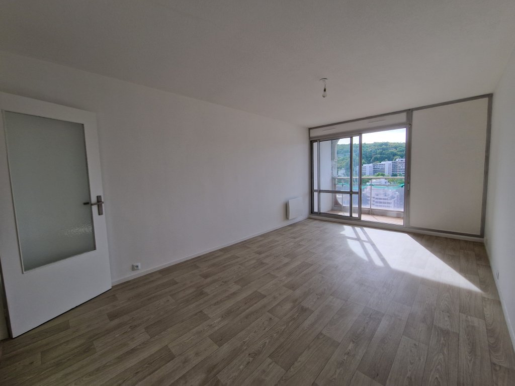 LOCATION - Appartement - ST ETIENNE (42000) - 590 €