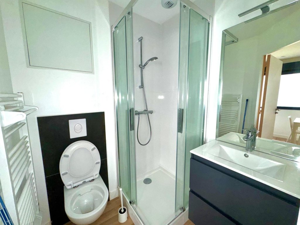 LOCATION - Appartement - ST ETIENNE (42000) - 345 €