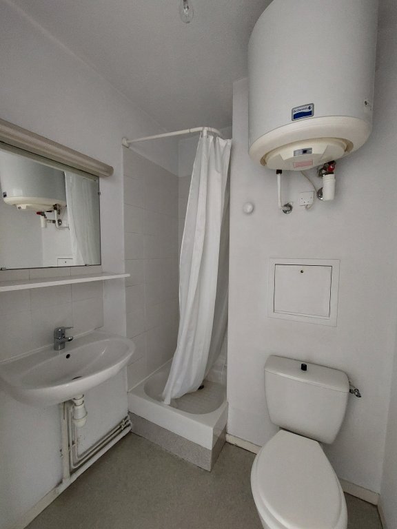 LOCATION - Appartement - ST ETIENNE (42000) - 360 €