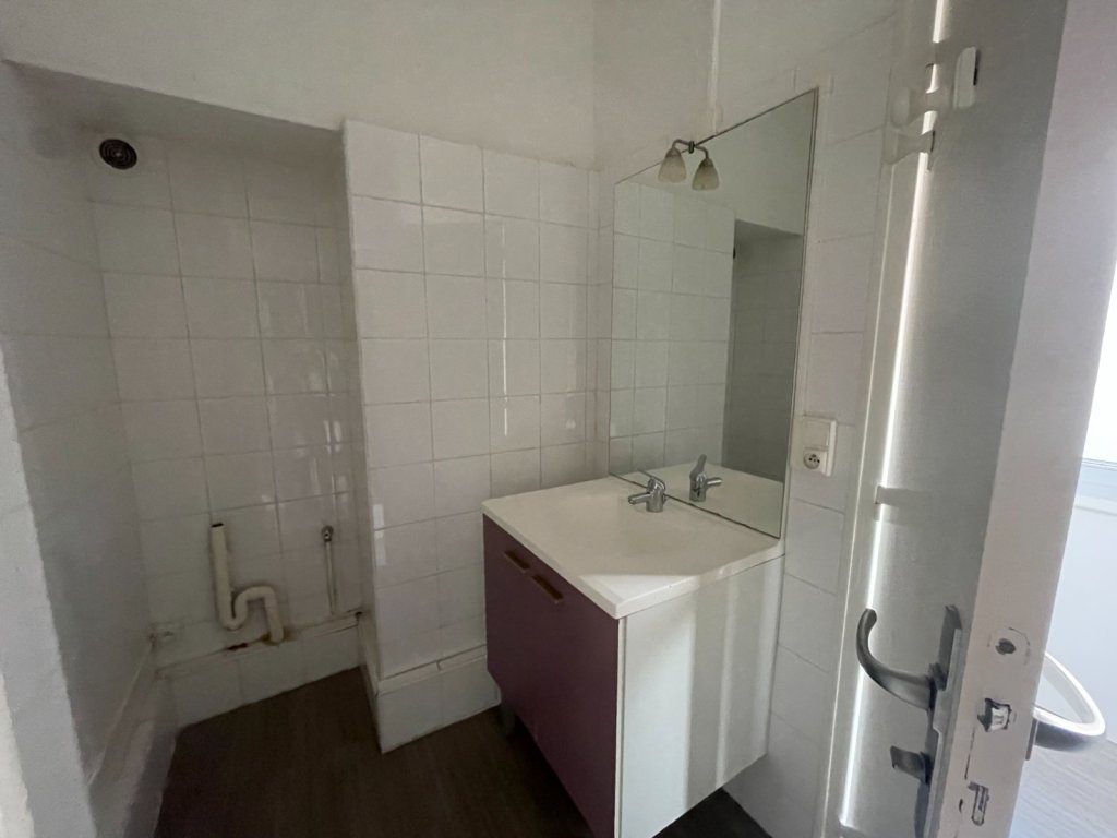 VENTE - Immeuble - ST ETIENNE (42000) - 990000 €