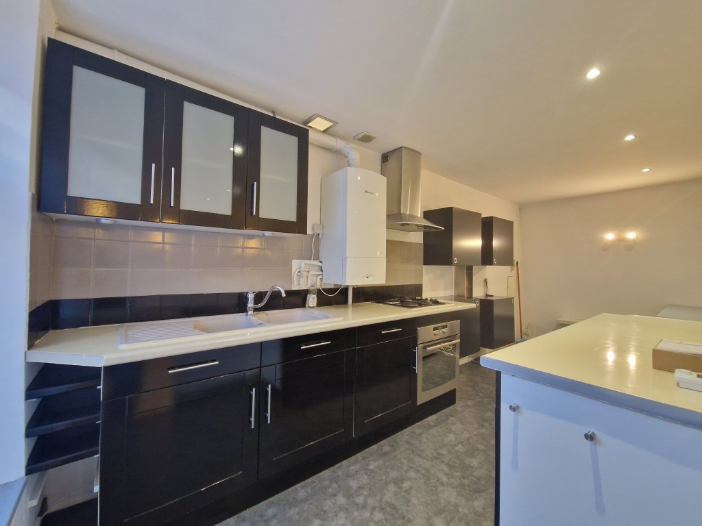 LOCATION - Appartement - ST ETIENNE (42000) - 590 €