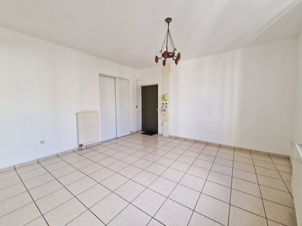 LOCATION - Appartement - ST ETIENNE (42000) - 650 €
