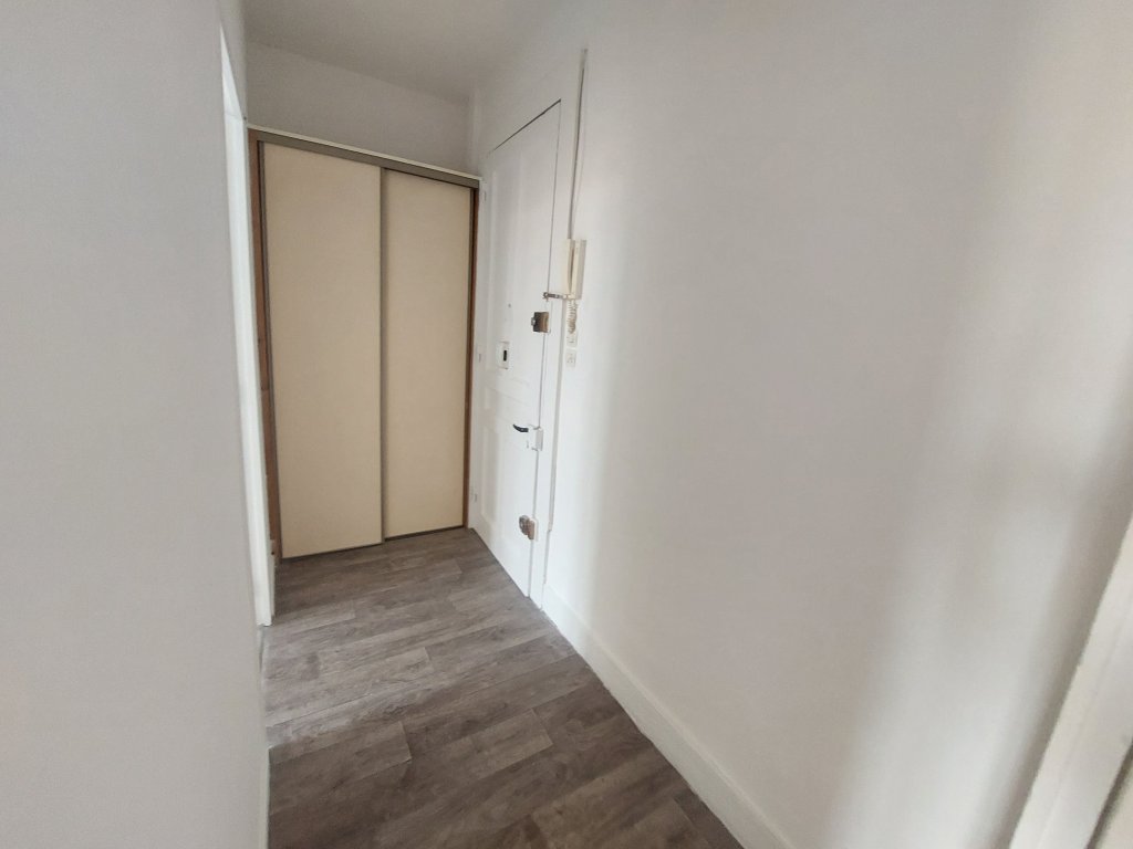 LOCATION - Appartement - ST ETIENNE (42000) - 290 €