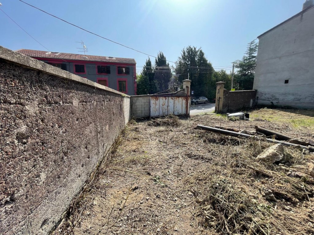 VENTE - Terrain - ST CHAMOND (42400) - 135000 €