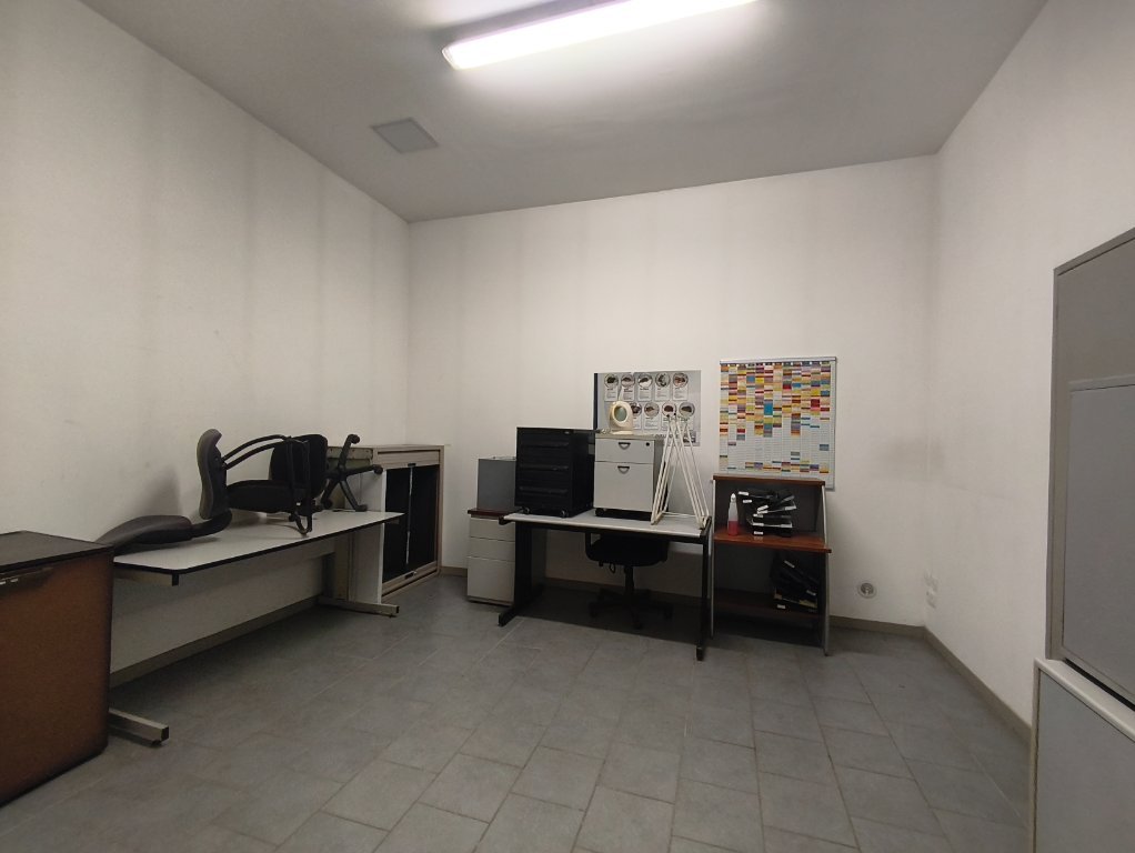 LOCATION - Local - ST ETIENNE (42000) - 1900 €