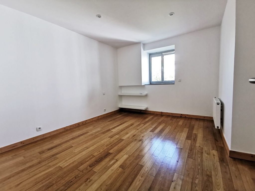 LOCATION - Appartement - ST ETIENNE (42000) - 915 €