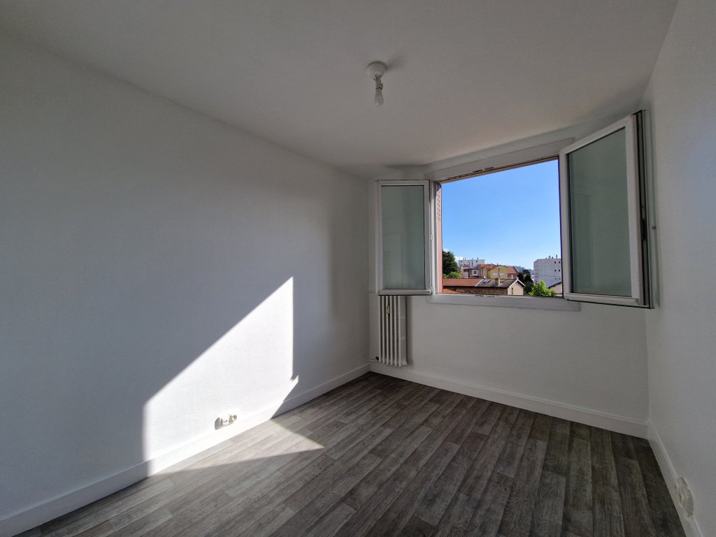 LOCATION - Appartement - ST ETIENNE (42000) - 695 €
