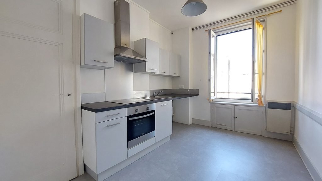 LOCATION - Appartement - ST ETIENNE (42000) - 690 €
