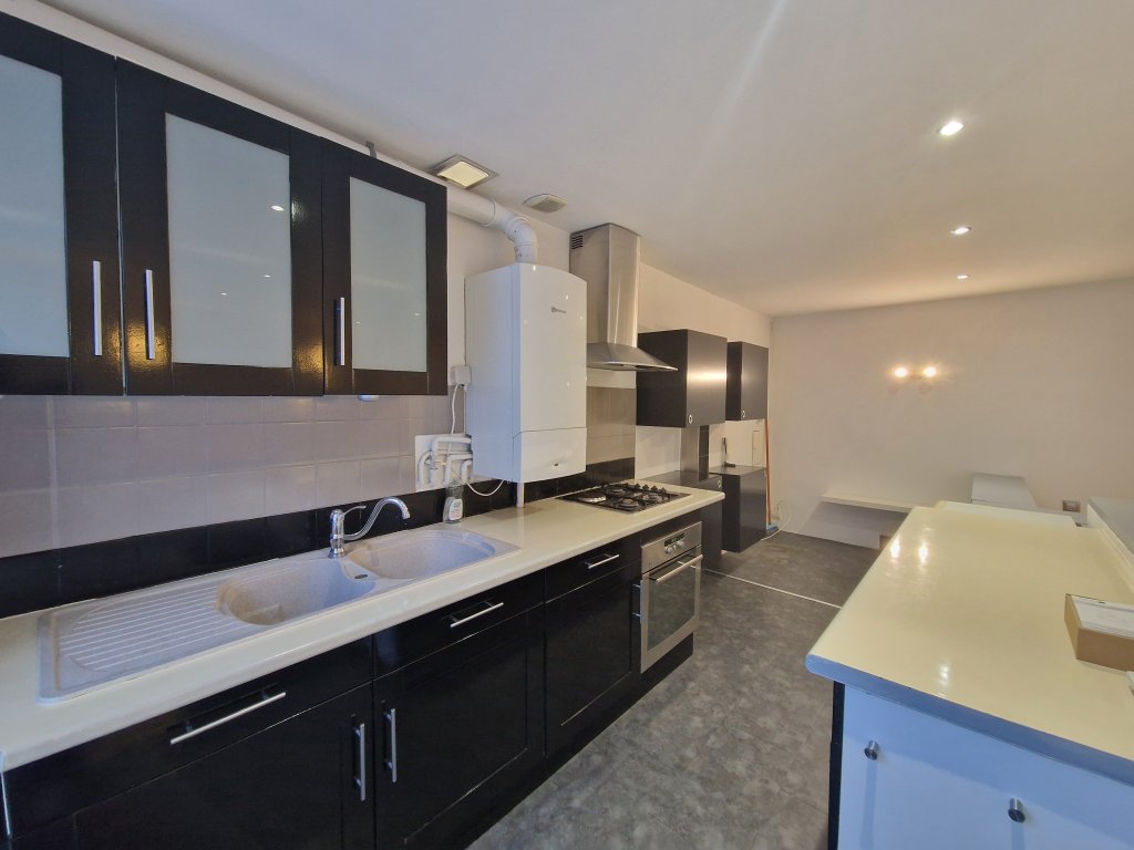 LOCATION - Appartement - ST ETIENNE (42000) - 590 €