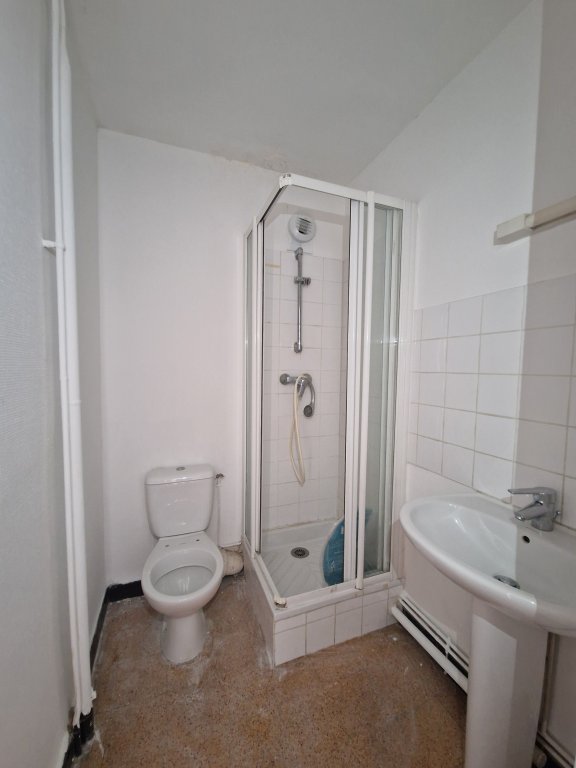 LOCATION - Appartement - ST ETIENNE (42000) - 560 €