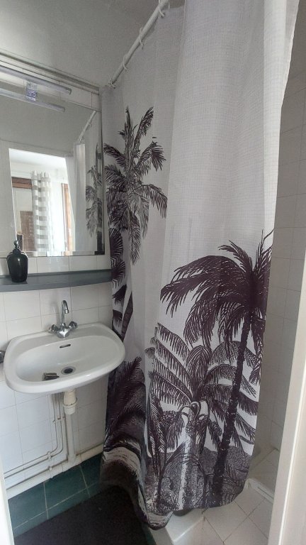 LOCATION - Appartement - ST ETIENNE (42000) - 408 €