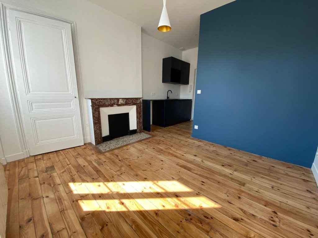 LOCATION - Appartement - ST ETIENNE (42000) - 410 €