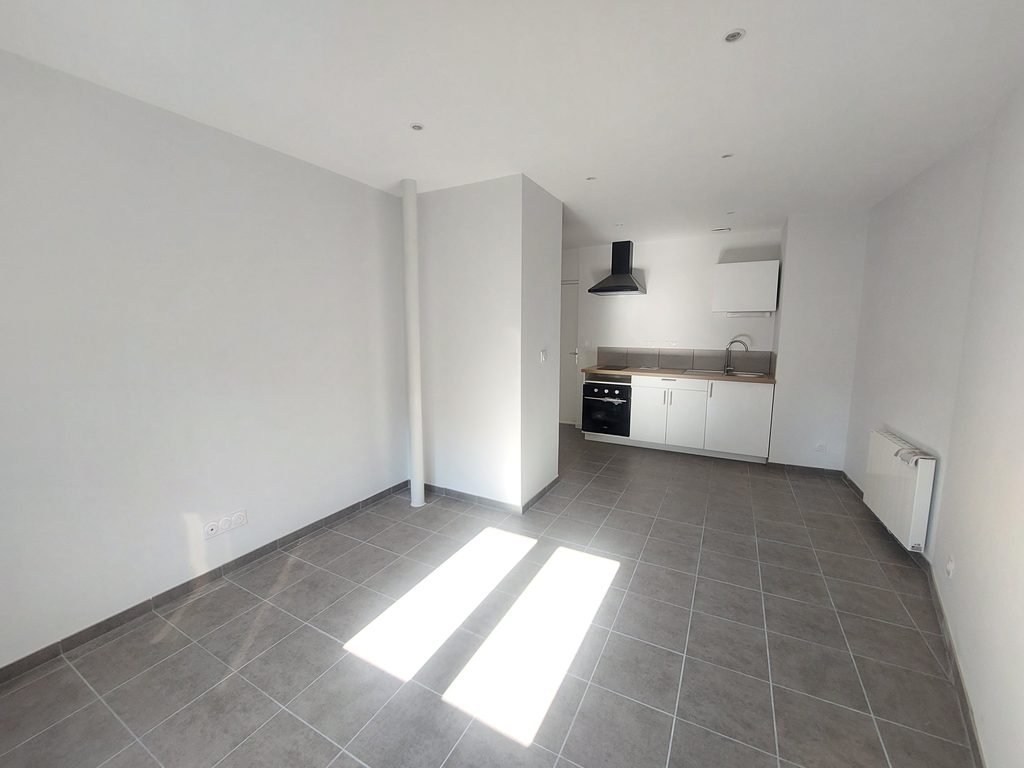 LOCATION - Appartement - ST ETIENNE (42000) - 495 €