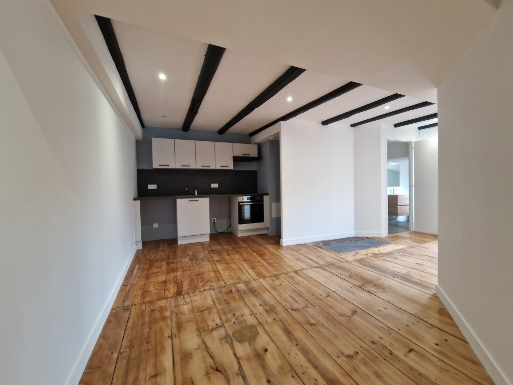 LOCATION - Appartement - ST ETIENNE (42000) - 495 €