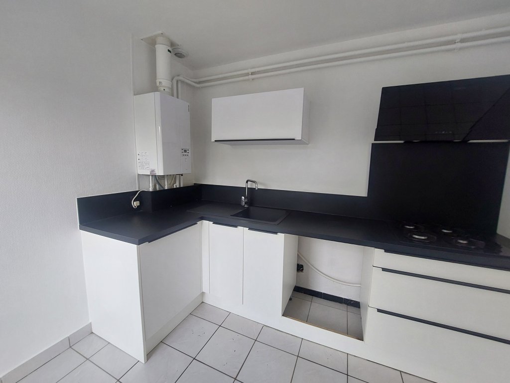 LOCATION - Maison/villa - ST CYPRIEN (42160) - 900 €