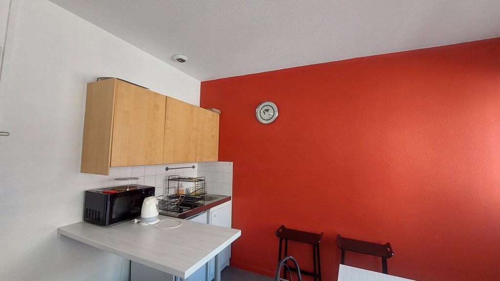 LOCATION - Appartement - ST ETIENNE (42000) - 408 €