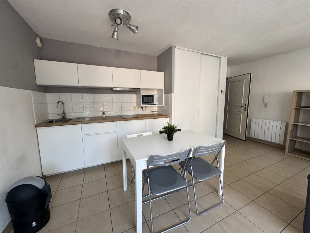 LOCATION - Appartement - ST ETIENNE (42000) - 515 €