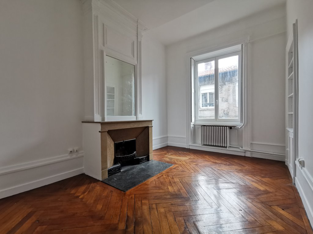 LOCATION - Appartement - ST ETIENNE (42000) - 1140 €