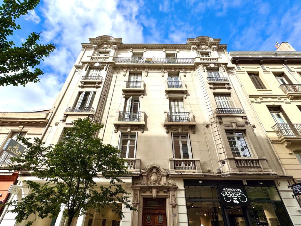 LOCATION - Appartement - ST ETIENNE (42000) - 345 €