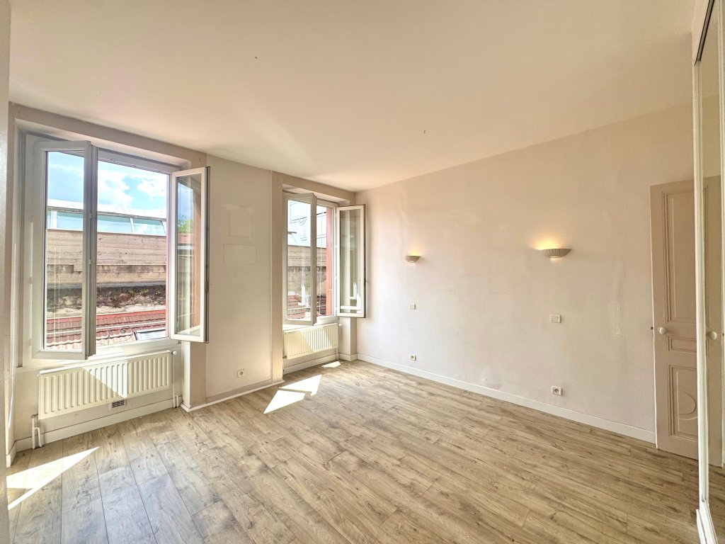 LOCATION - Appartement - ST ETIENNE (42000) - 1090 €