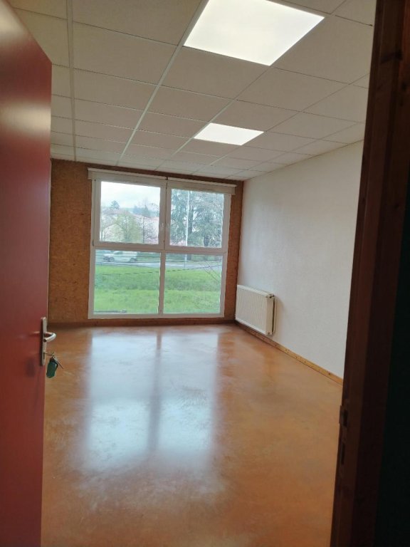 LOCATION - Local - LA FOUILLOUSE (42480) - 290 €
