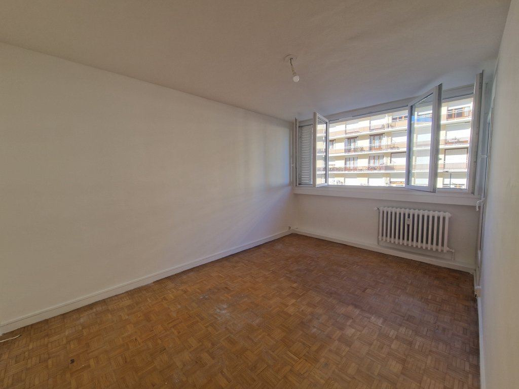 LOCATION - Appartement - ST ETIENNE (42000) - 560 €
