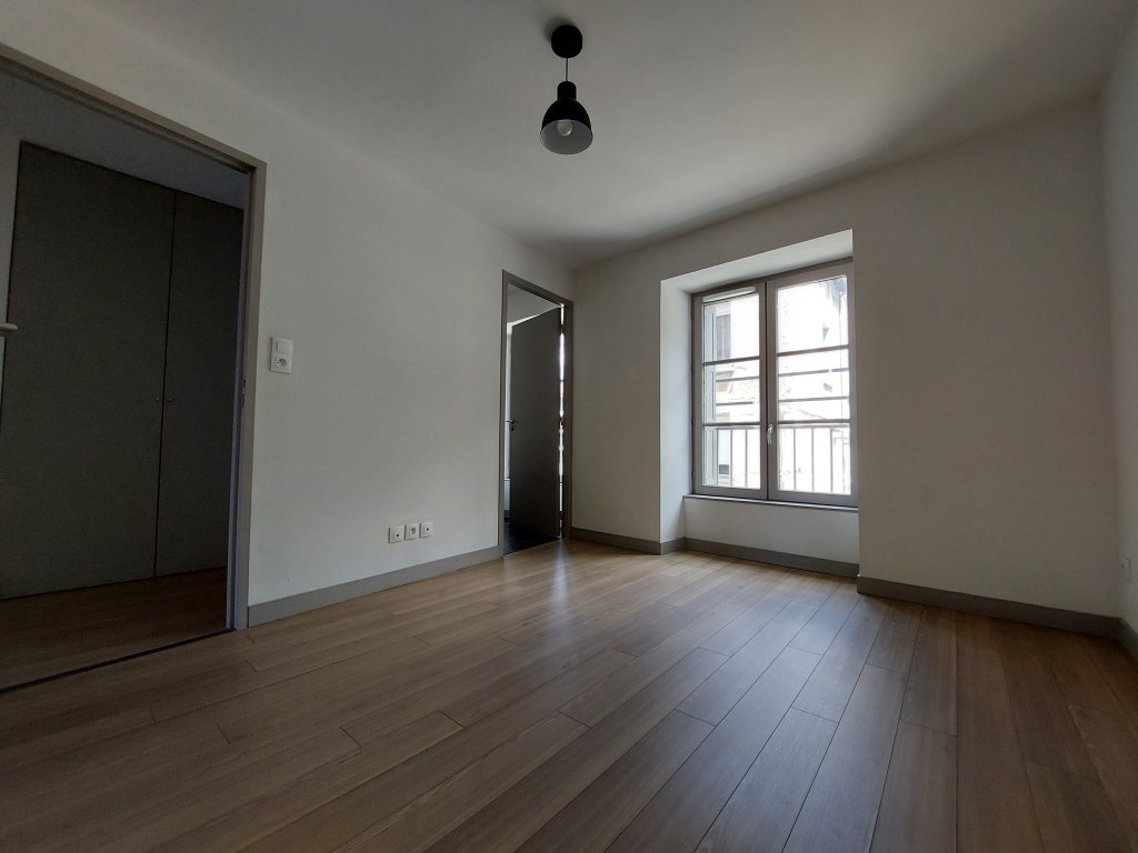 LOCATION - Appartement - ST ETIENNE (42000) - 660 €