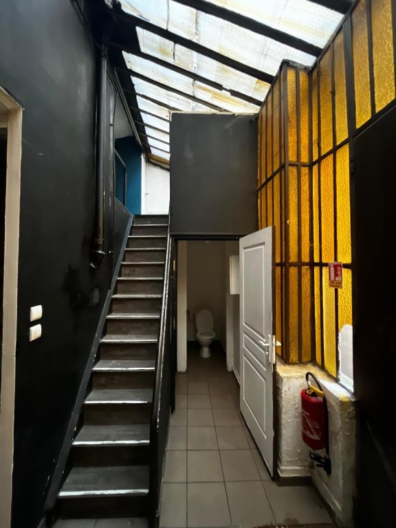 VENTE - Local - ST ETIENNE (42000) - 140000 €