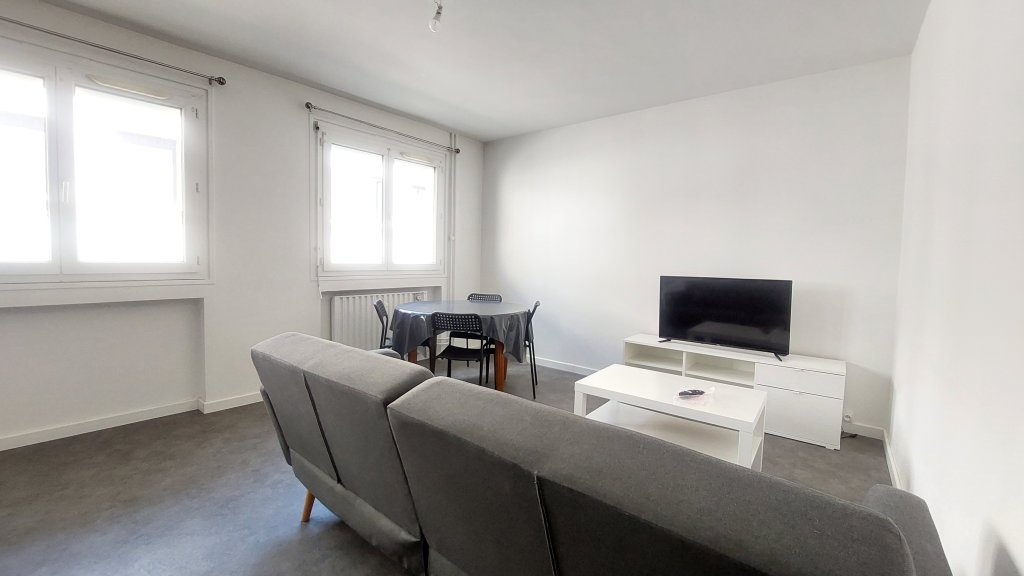 LOCATION - Appartement - ST ETIENNE (42000) - 660 €