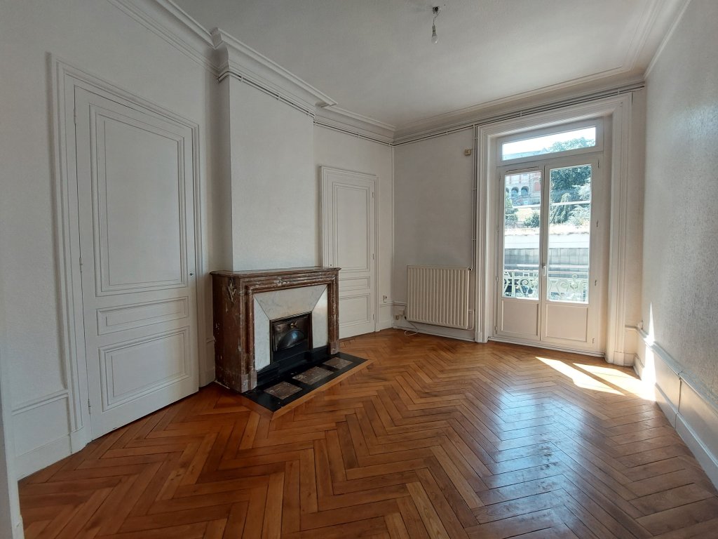 LOCATION - Appartement - ST ETIENNE (42000) - 690 €