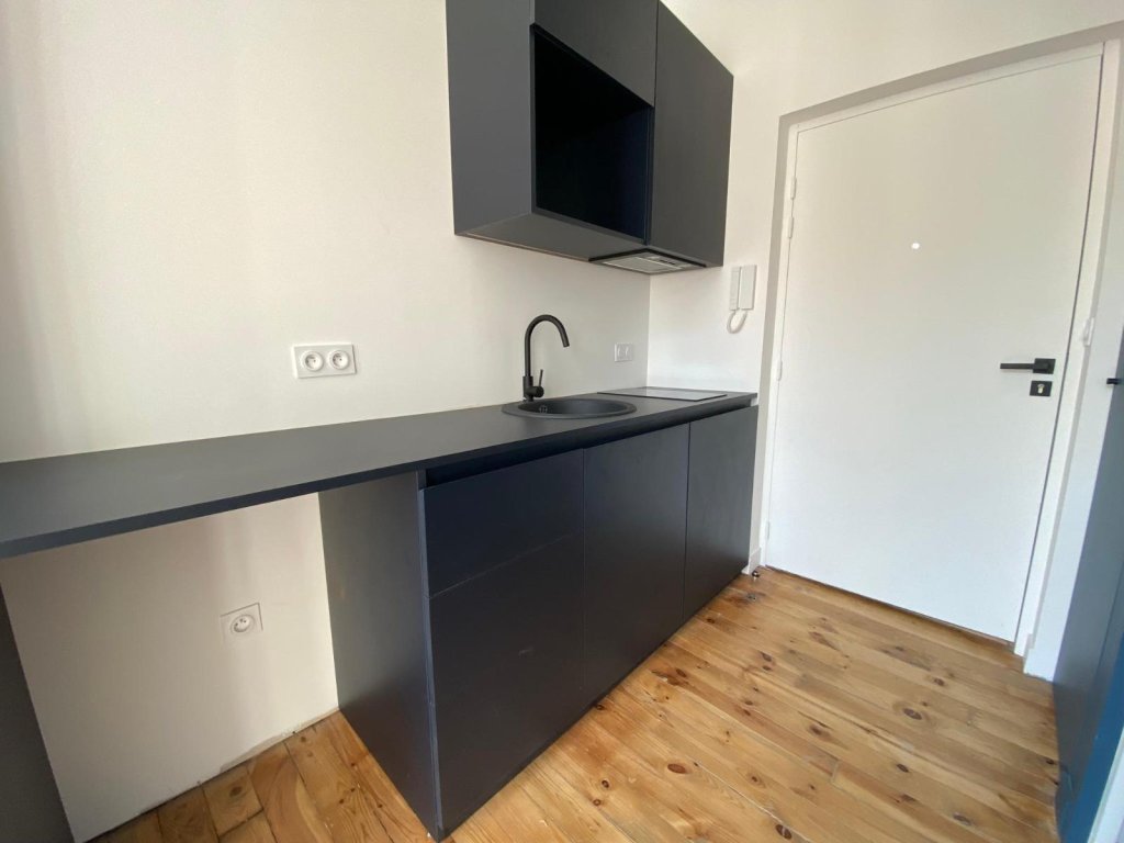 LOCATION - Appartement - ST ETIENNE (42000) - 410 €