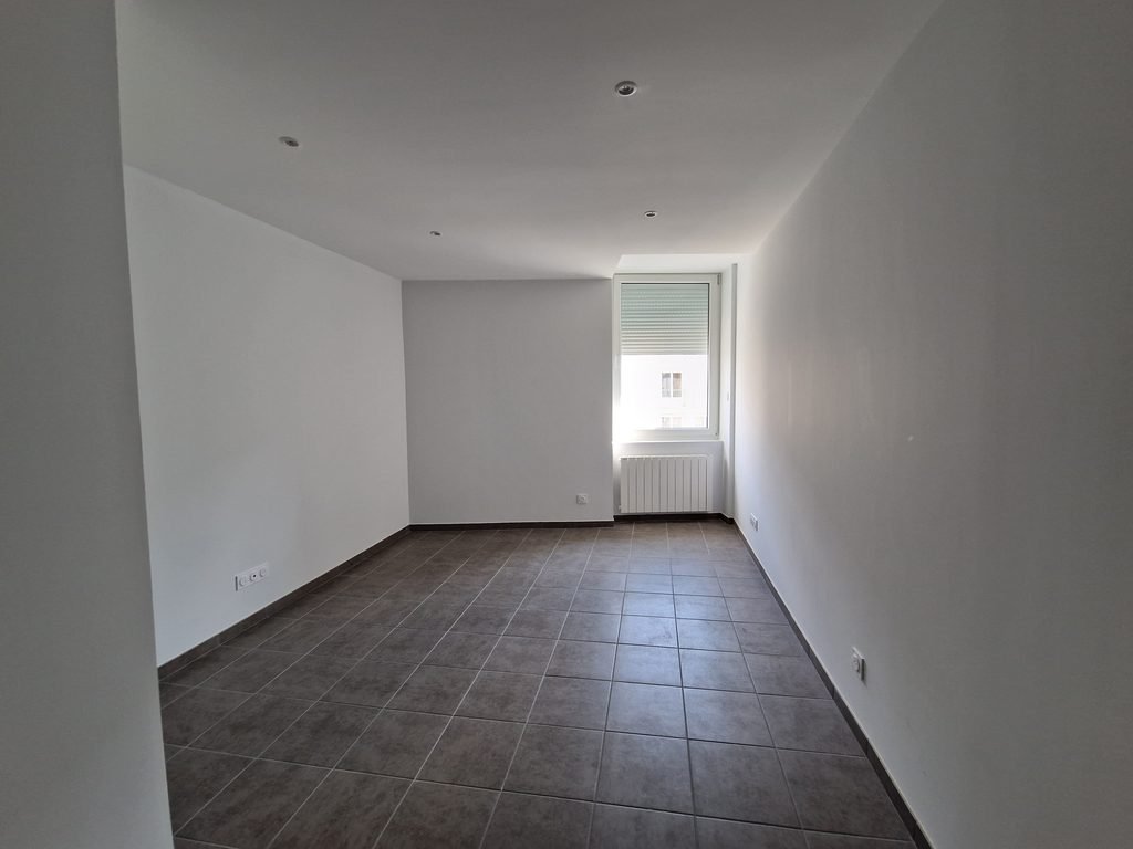 LOCATION - Appartement - ST ETIENNE (42000) - 495 €