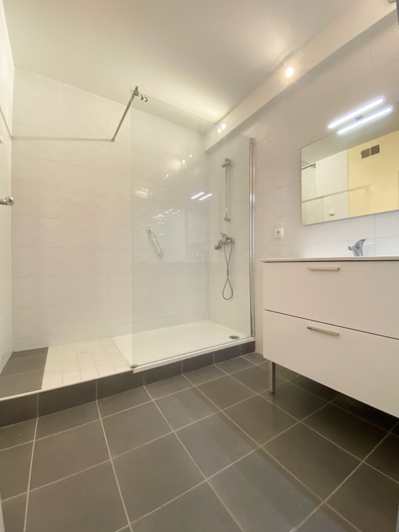 LOCATION - Appartement - ST ETIENNE (42000) - 790 €