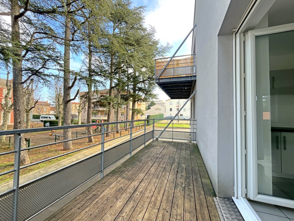LOCATION - Appartement - ANDREZIEUX BOUTHEON (42160) - 815 €