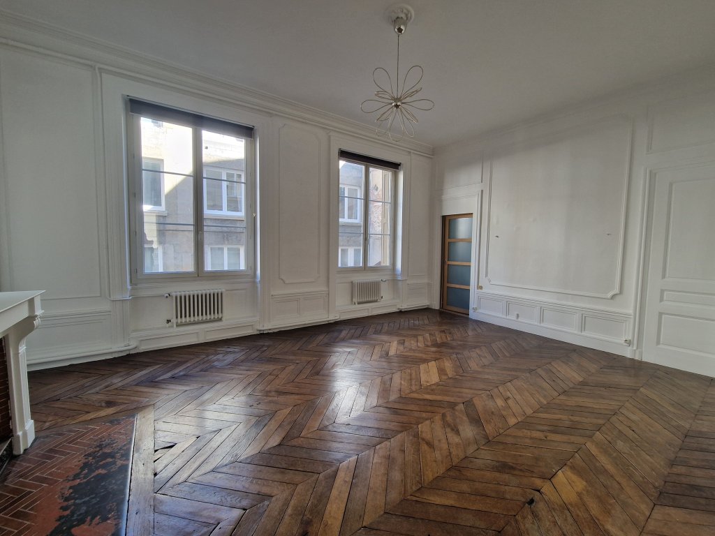 LOCATION - Appartement - ST ETIENNE (42000) - 1290 €