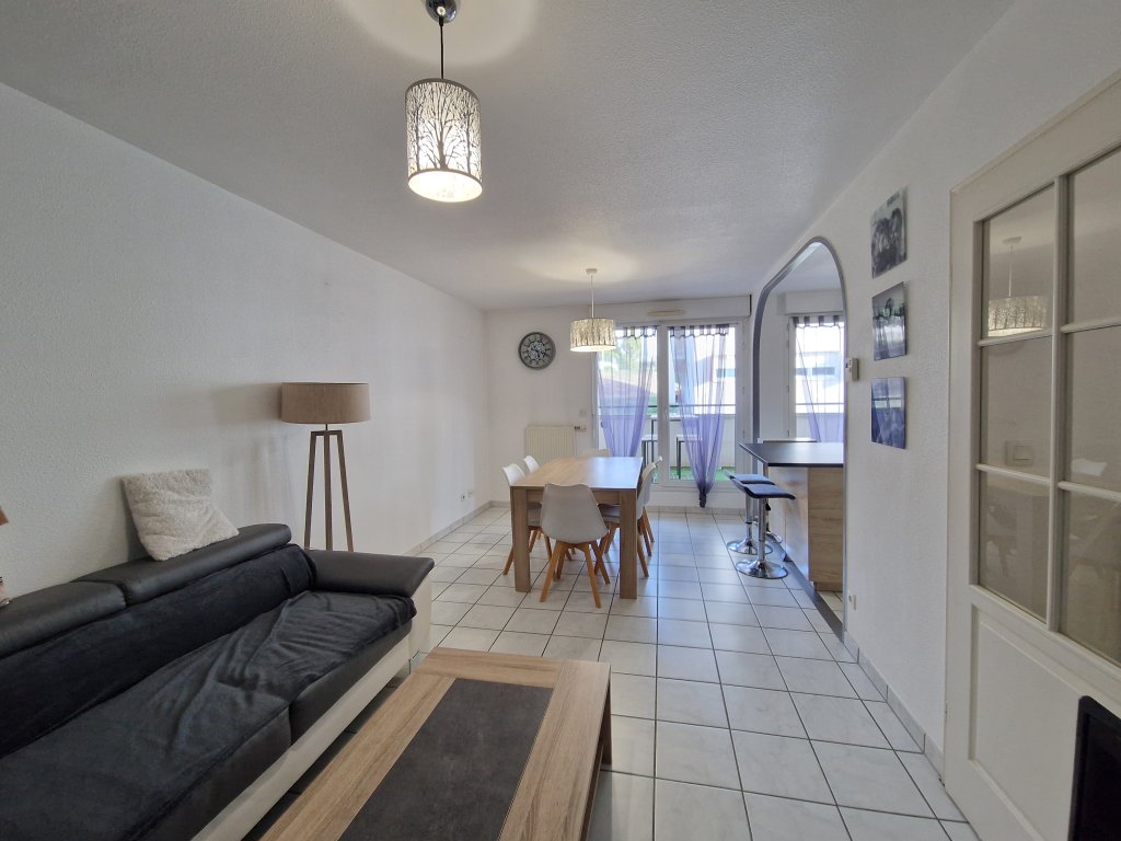 LOCATION - Appartement - ST PRIEST EN JAREZ (42270) - 730 €