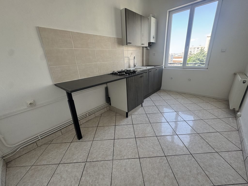 LOCATION - Appartement - ST ETIENNE (42000) - 490 €