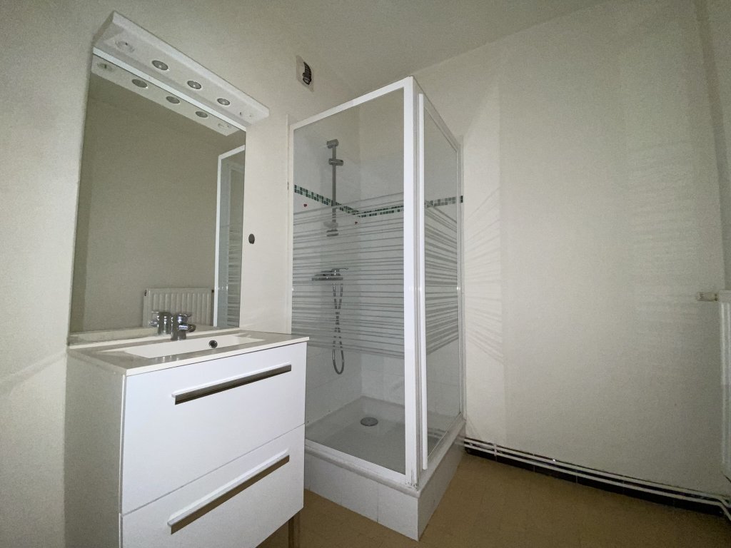 LOCATION - Appartement - ST ETIENNE (42000) - 495 €