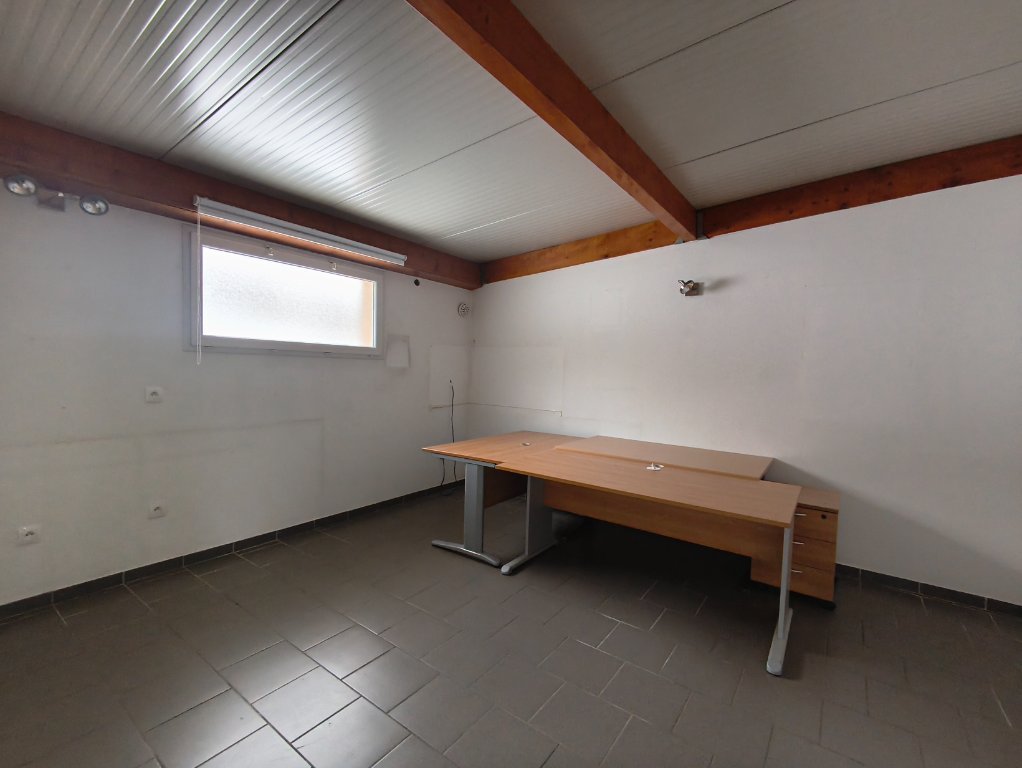 LOCATION - Local - ST ETIENNE (42000) - 1900 €