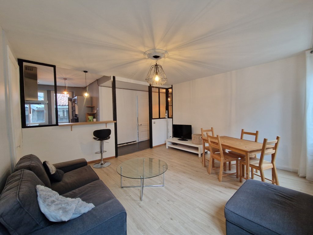 LOCATION - Appartement - ST ETIENNE (42000) - 600 €