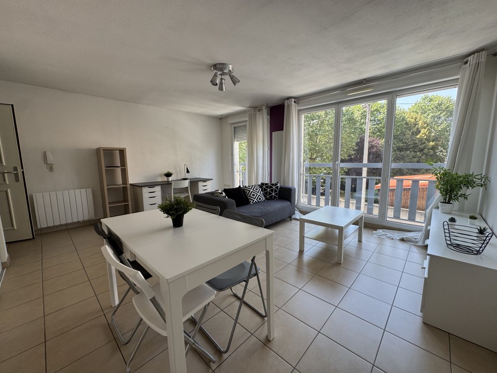 LOCATION - Appartement - ST ETIENNE (42000) - 515 €