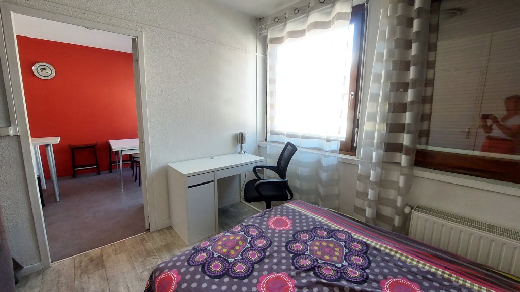 LOCATION - Appartement - ST ETIENNE (42000) - 408 €