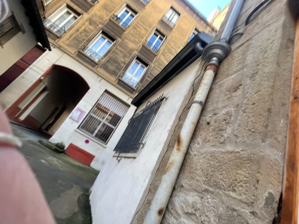 VENTE - Immeuble - ST ETIENNE (42000) - 990000 €