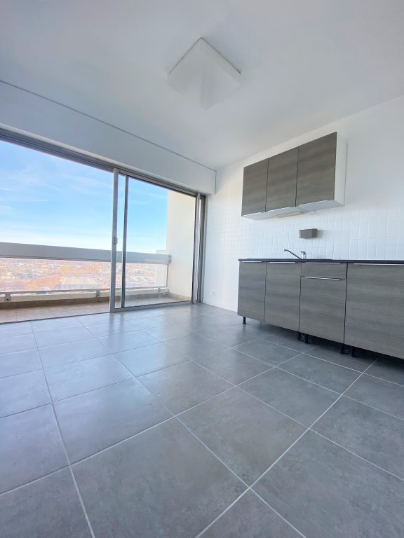 LOCATION - Appartement - ST ETIENNE (42000) - 790 €